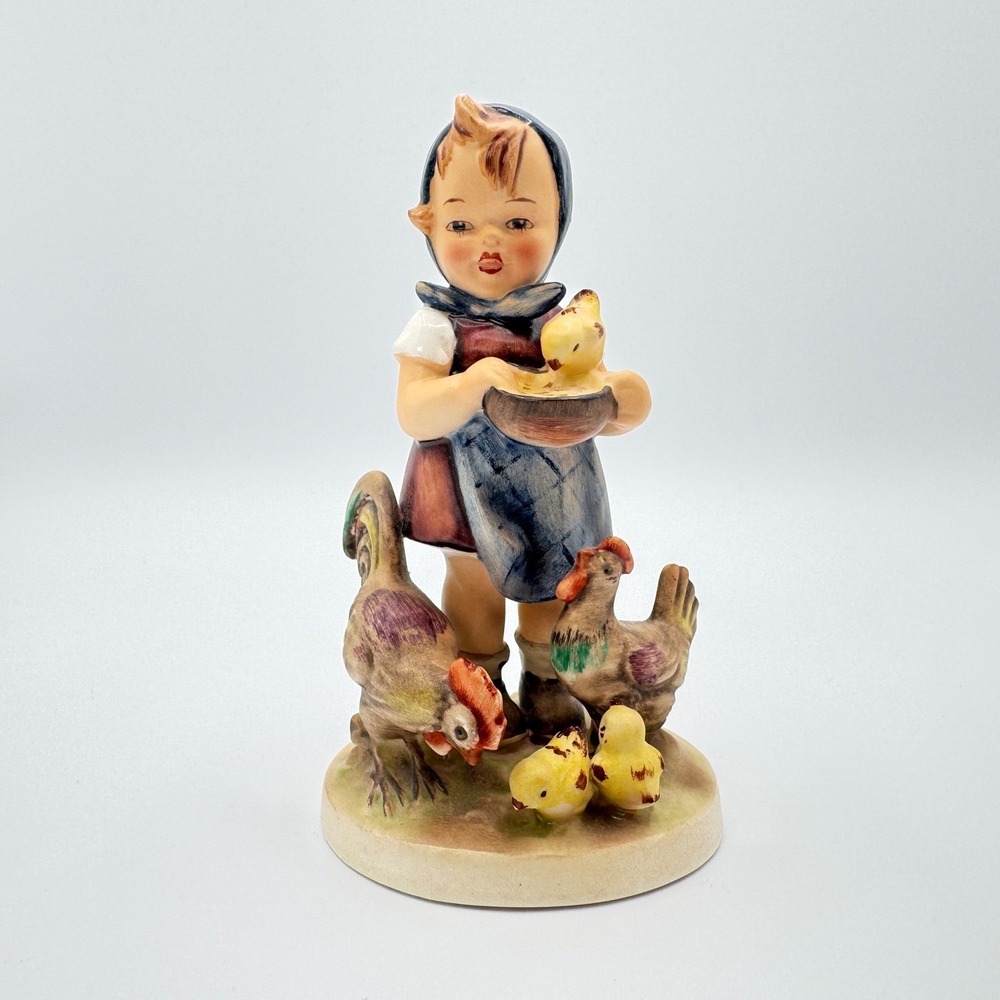 Rare Artist Signed Goebel Hummel Feeding Time Figurine 199/0 Girl with Chickens